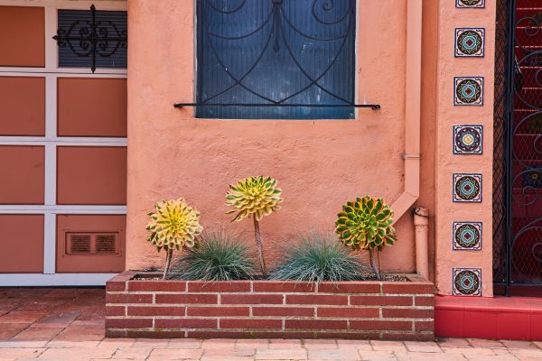 Brick Planter Installation in Burnsville